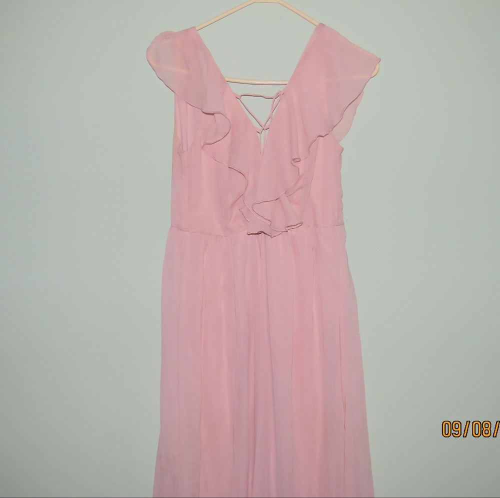 Beautiful light pink dress for a special occasion 🤍